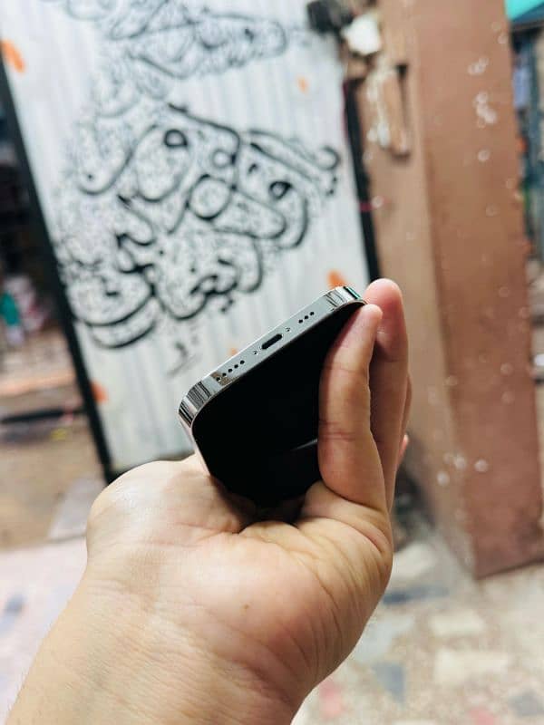 iphone 14 Pro 256GB Sheesha Condition Waterpack 4