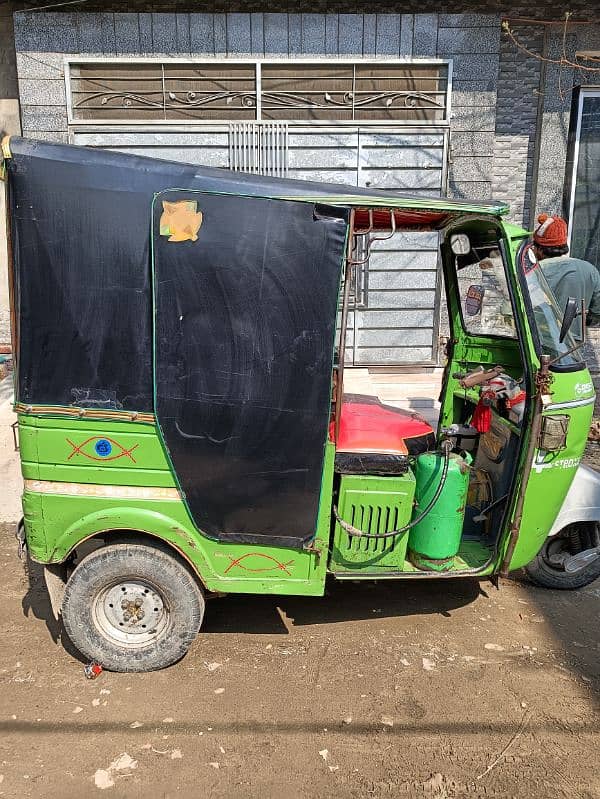 22 model Auto Raksha for sale 1