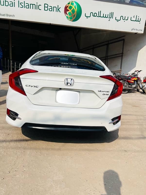 Honda Civic Oriel 2017 1