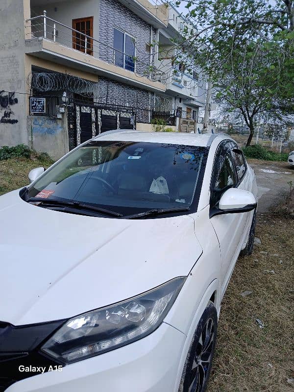 Honda Vezel 2013 1