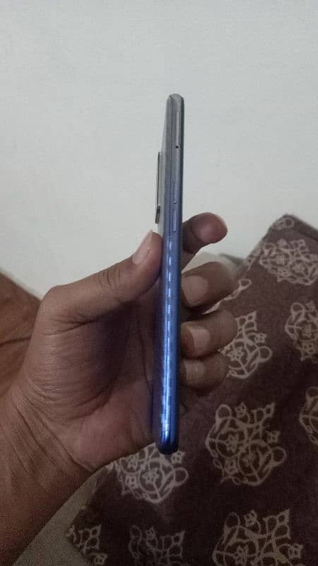 Oppo F19 6+4GB Slightly home use 1