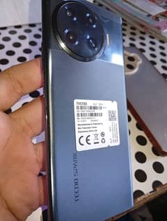 TECNO SPARK 20PRO PLUS IN LUSH CONDITION 10/9 hdd 16/256