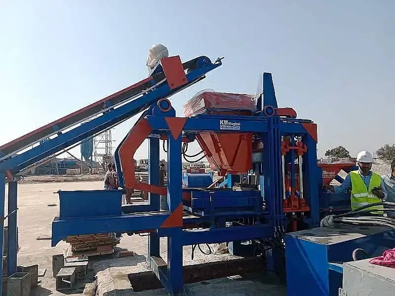 Interlocking Tile Making Machine,Cement Tile Machine in pakistan 3