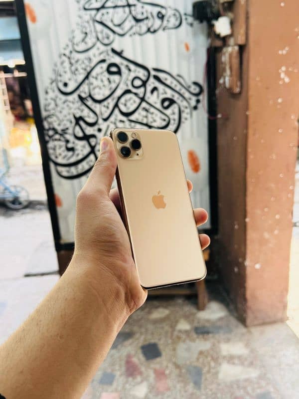 iphone 11 Pro Max 256GB Non PTA Waterpack 0