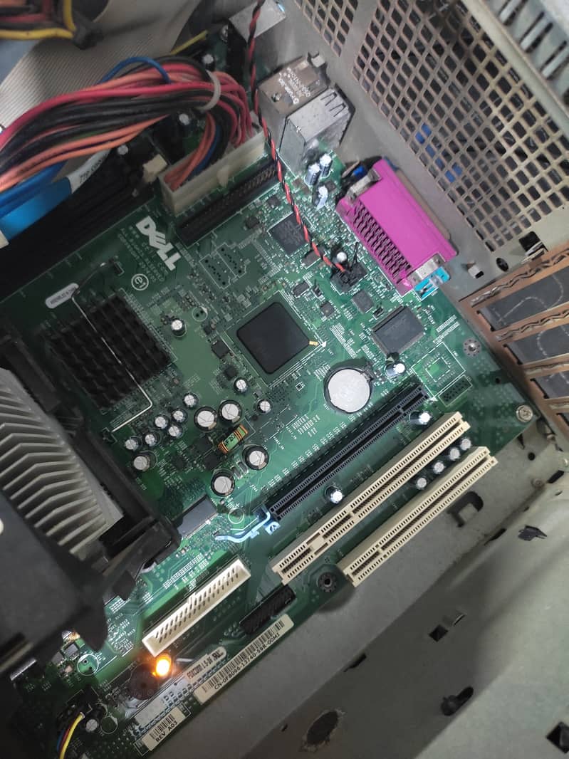 Dell OptiPlex gx620 chahiye 1