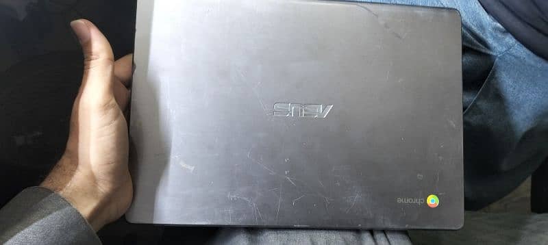 asus chrome book 3