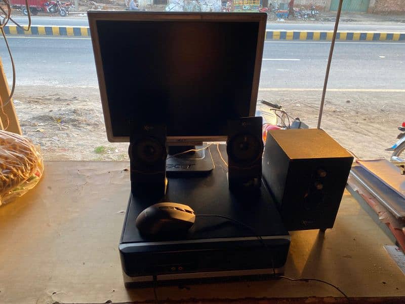 computer for sell all ok use condition 4