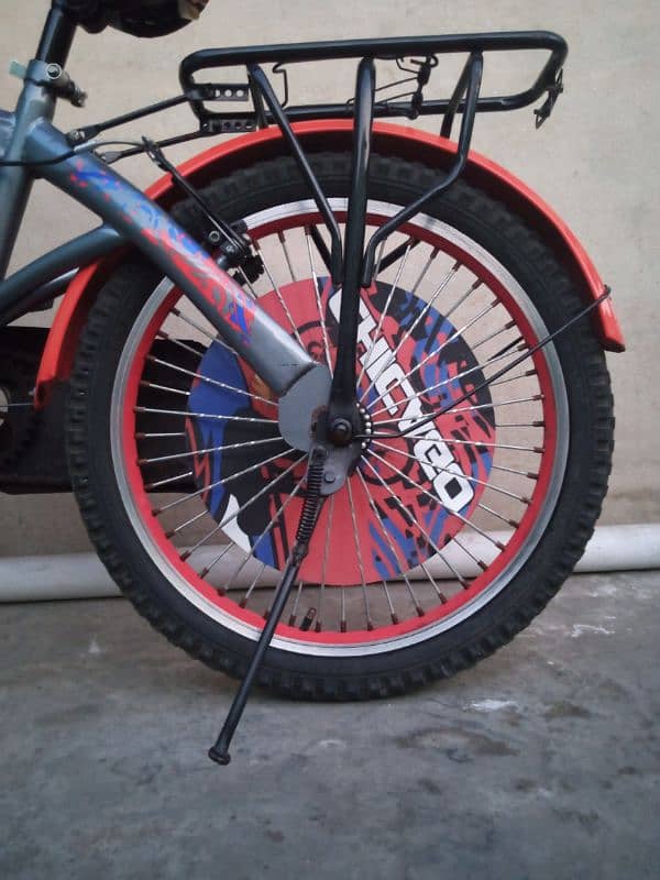 20 INCH IMPORTED CYCLE FOR 3 TO 10 YEAR KIDS 3 MONTHS USED 03265153155 15