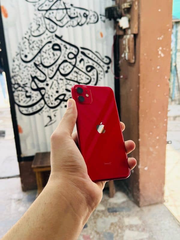 iphone 11 128GB PTA Approved 4