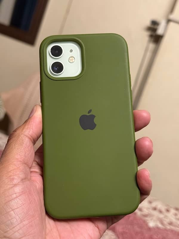 Iphone 12 64GB MEMOREY NON PTA 12