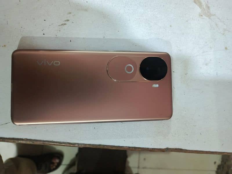 vivo v40e 8