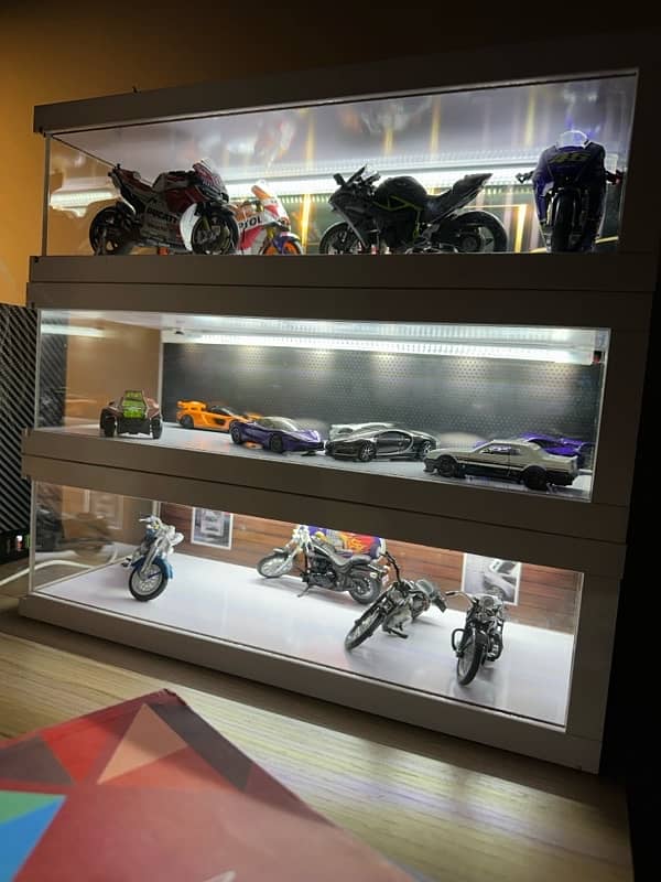 Hotwheels showroom 4