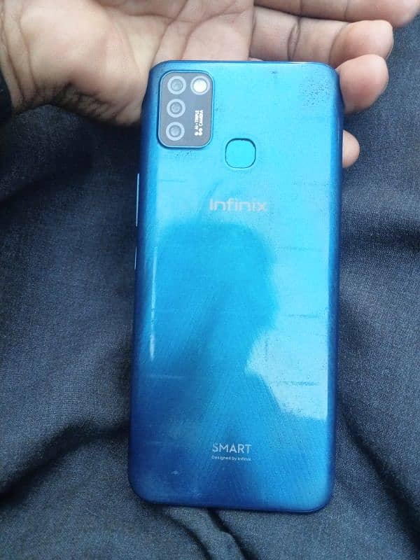 Infinix smart 5. . . . . 2ram. . . 32rom 0