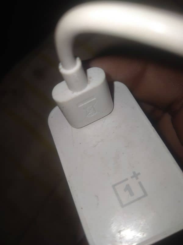 OnePlus 7t, 8, 8 pro fast charger 3