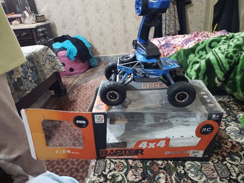 Monster Car 4x4 chargeable battery In Excellent condition 2