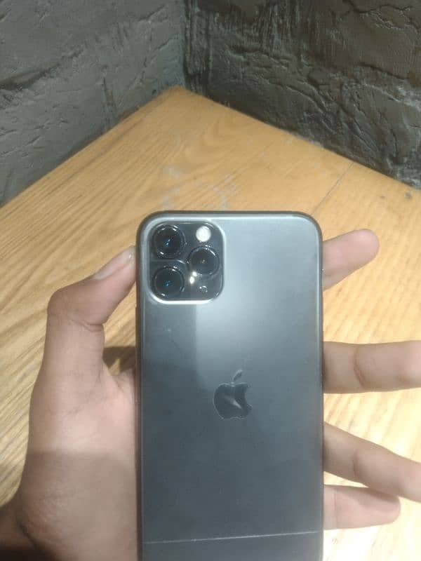 iphone 11 pro in bahria town price almst final 1