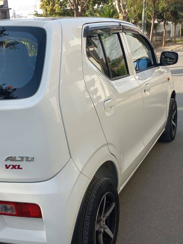 Suzuki Alto 2023 4