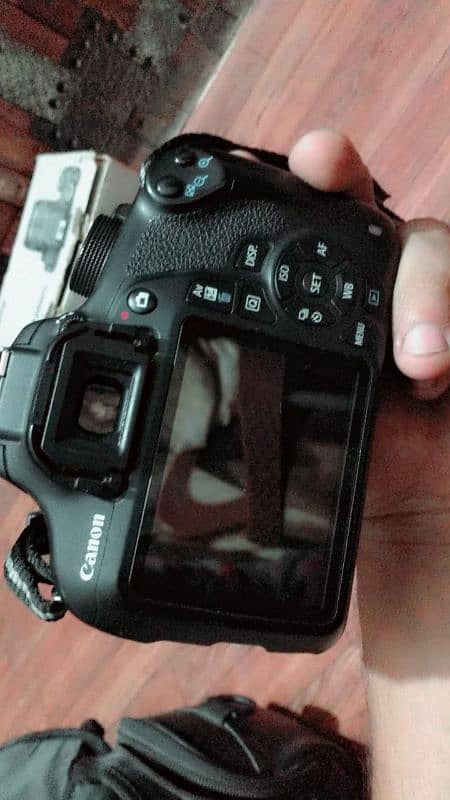 Canon EOS 1200D DSLR camera for sale 12