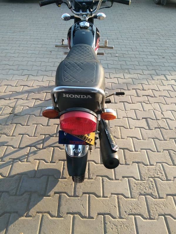 Honda 125 8