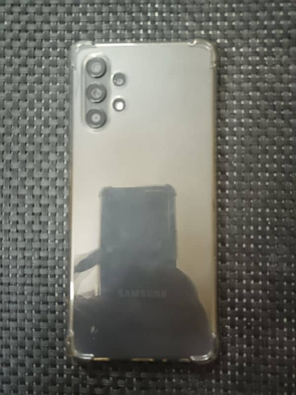 Samsung galaxy A32. (6,128) no open no repair with genuin adapter 3