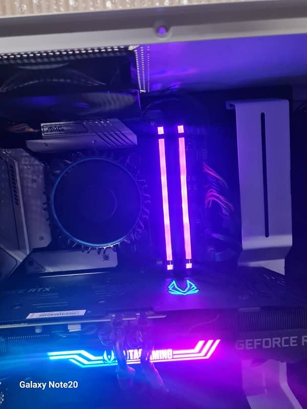 high end gaming pc with original boxes 0