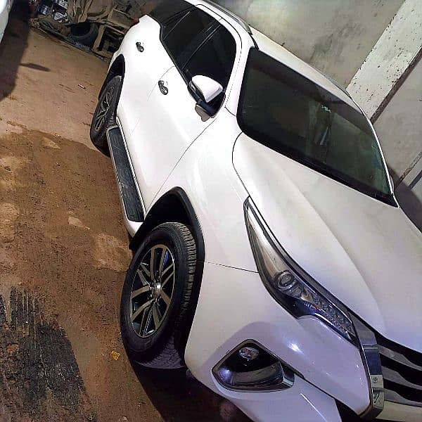 Toyota Fortuner Sigma 2018 3