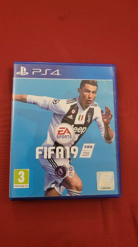 FIFA 19-PS4 (UK EDITION) 0