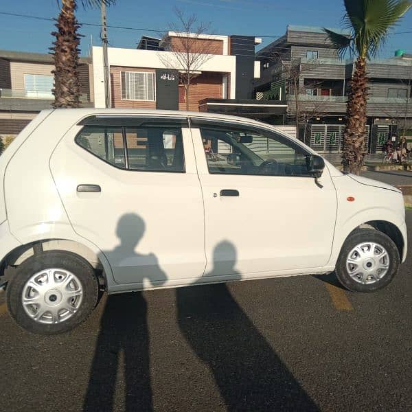 Suzuki Alto 2022/2023 2