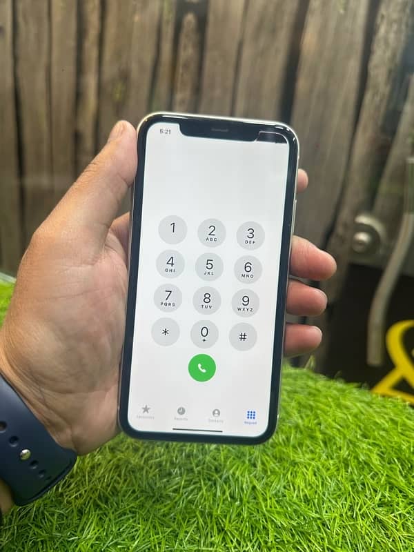 iphone 11 128gb pta approved 1