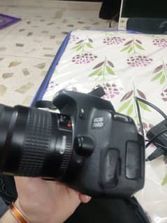 Canon Camera 700D