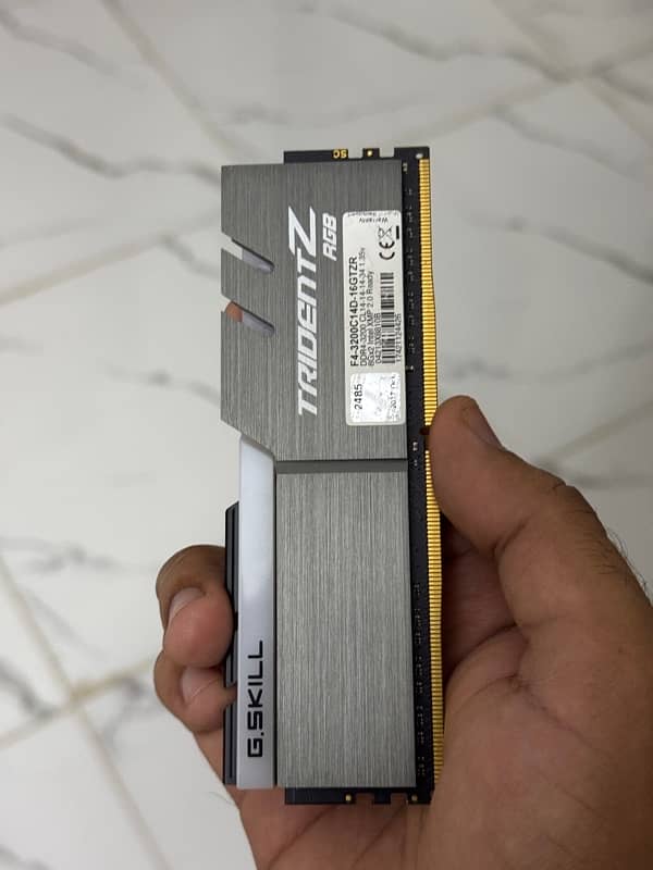 Gskill Trident Z 3200 mhz  DDR4 0