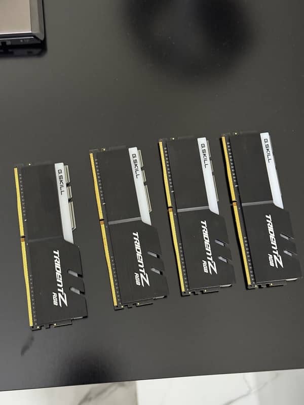 Gskill Trident Z 3200 mhz  DDR4 1