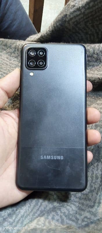 Samsung a12 4gb 64gb 3