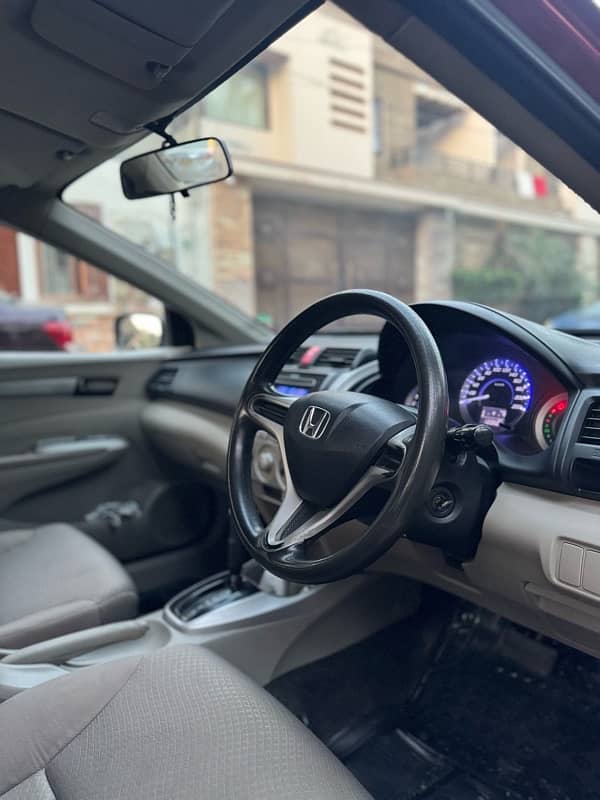 HONDA CITY 1.3 2015 AUTO 7