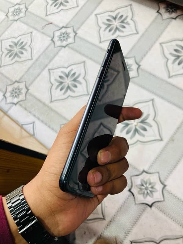 i phone 7 plus (128GB) pta approved ALL OK 100% 2