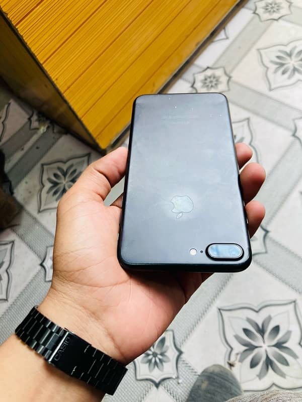 i phone 7 plus (128GB) pta approved ALL OK 100% 4