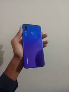 Huawei nova 3i dual pta 4/128 for sale with box