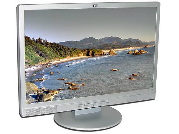 HP 19" UltraClear Gaming Monitor + FREE Power & VGA Cable 0