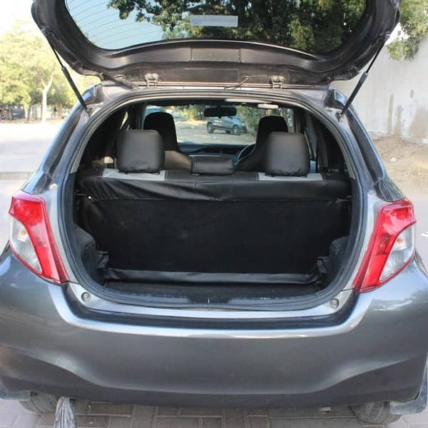 Toyota Vitz 2013 0