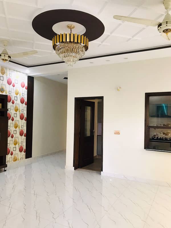 10 Marla New House For Rent In UET Housing Society 8