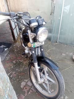 GS 150 Suzuki