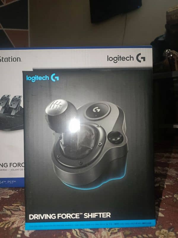 LOGITECH G29 LUSH CONDITION (10/10) 1