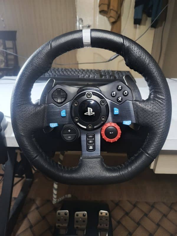 LOGITECH G29 LUSH CONDITION (10/10) 5