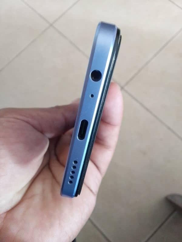 Vivo y17s  4/128 5