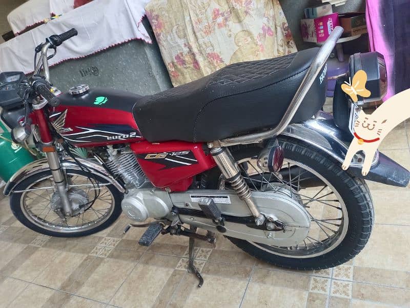 Honda CG125 8