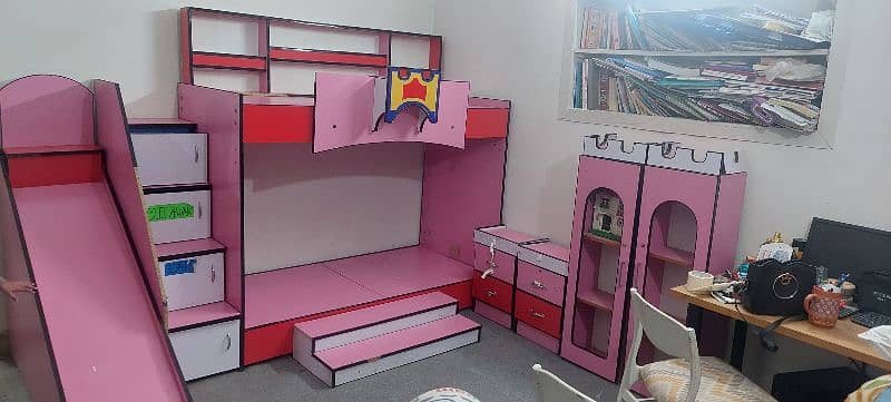 Bunk Bed very good condition pink 0