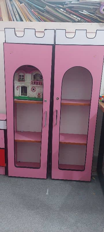 Bunk Bed very good condition pink 2