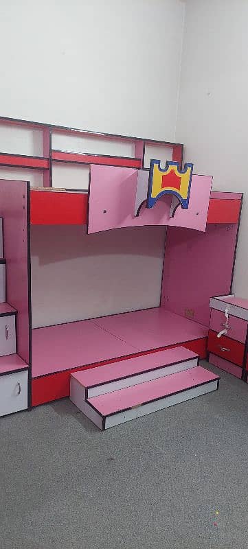 Bunk Bed very good condition pink 7