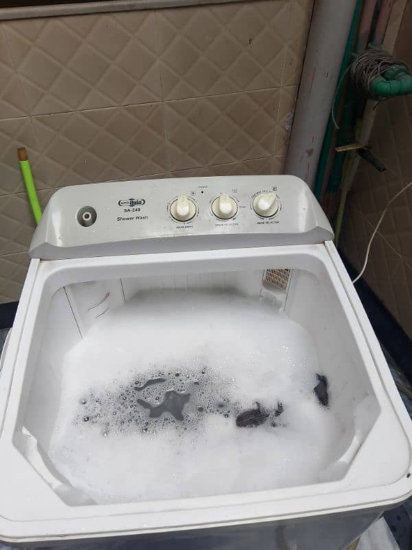 washing machine and dryer 0