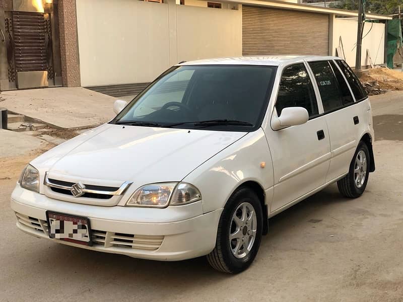 Suzuki Cultus 2016 LE 1